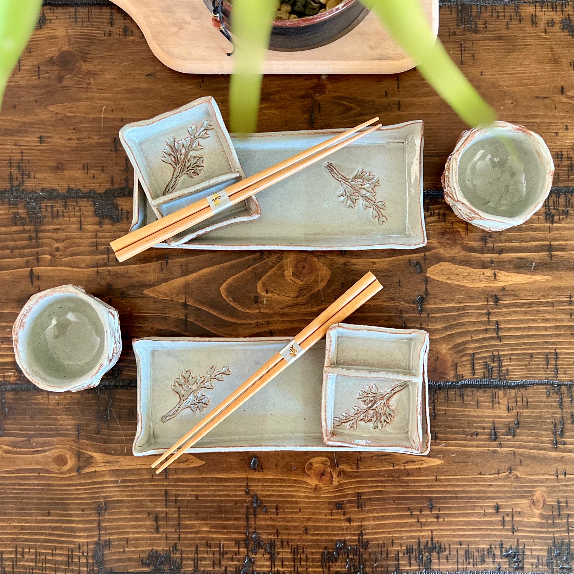 Redstone Sushi Set - Oat with Botanicals – Scarlet Sequoia Ceramics
